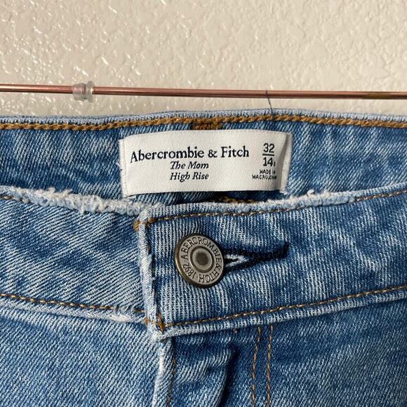 Abercrombie & Fitch Jeans Womens Size 32 Blue The Mom High Rise Distressed Denim - Picture 10 of 12